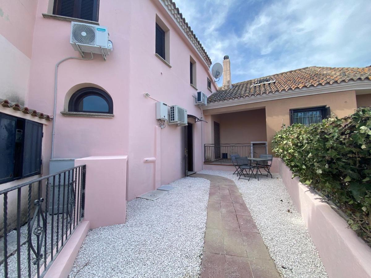La Coccinella Al Mare Bed and Breakfast San Teodoro  Eksteriør billede